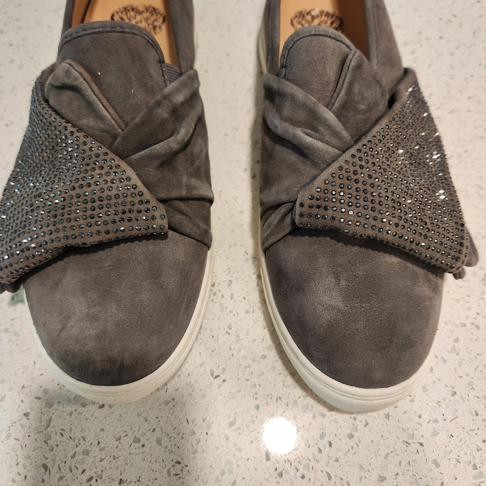 Vince Camuto Gray Sneakers with Rhinestone Knotted Detail